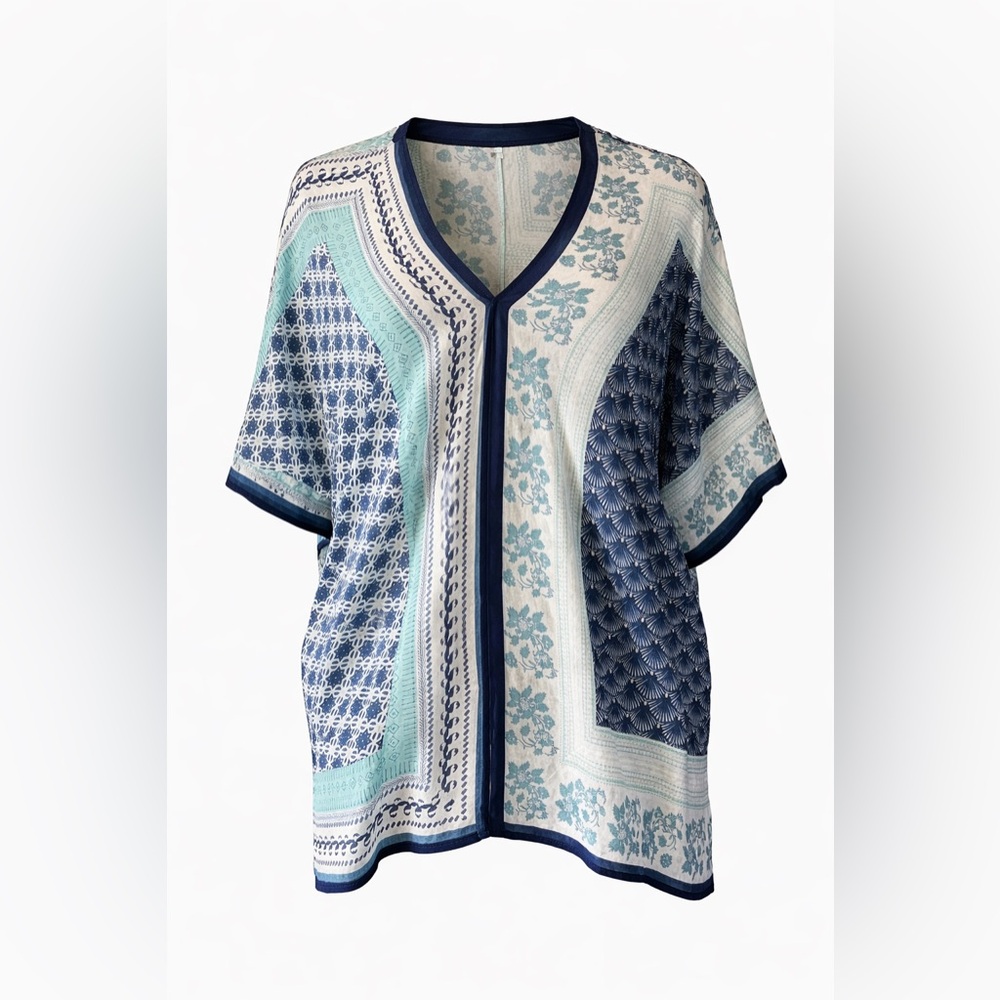 Chico’s Blue Teal Patchwork V-Neck Tunic Top | S/M | 100% Rayon